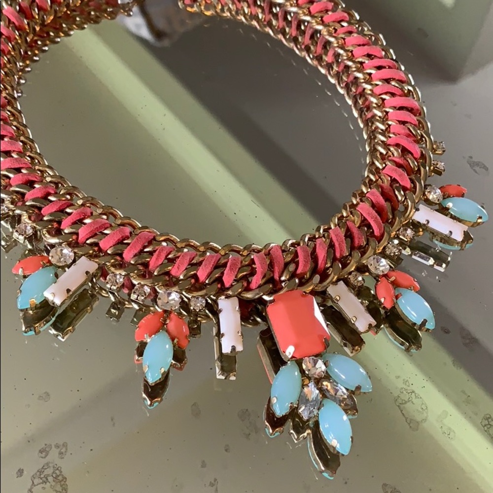 Women’s Statement Necklace